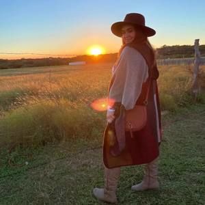 Meet your Posher, Renae